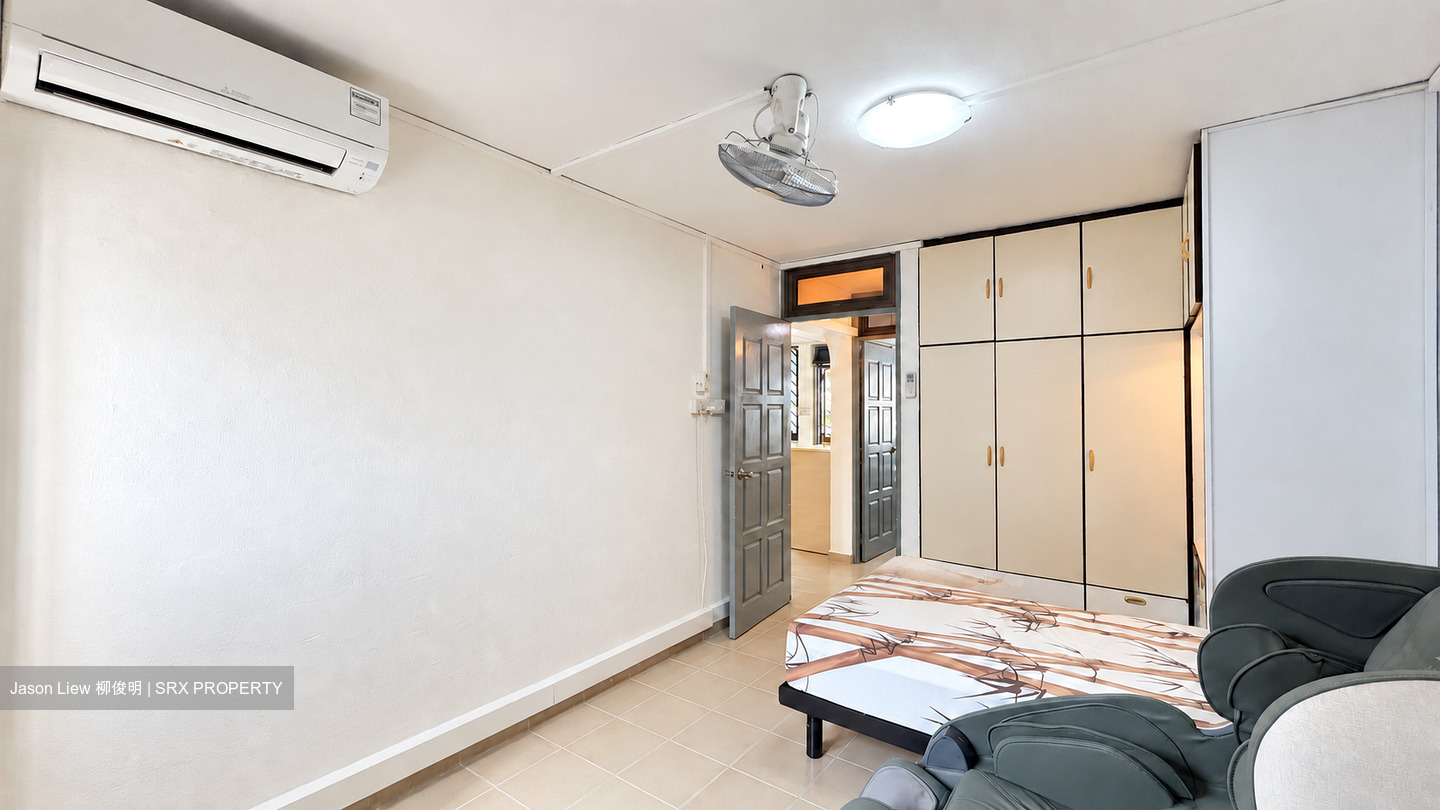 Blk 242 Serangoon Avenue 3 (Serangoon), HDB 4 Rooms #622115341